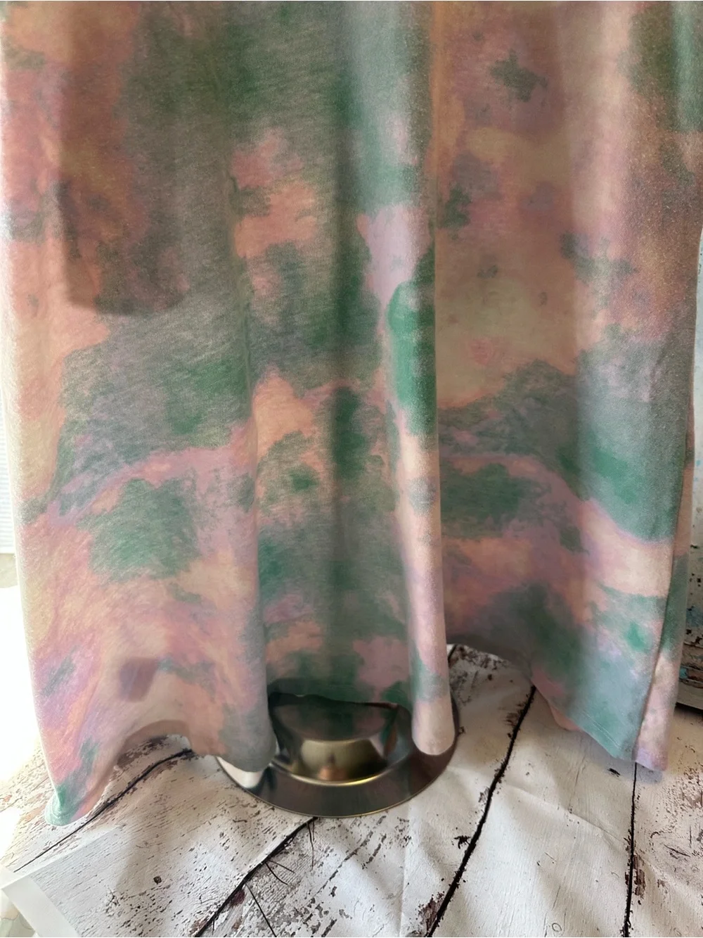 Girls size extra large 14 through 16 tie-dye cloud pattern